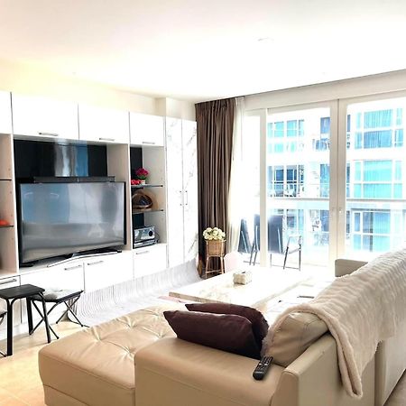 2 Bedrooms Near Pattaya Beach Exterior foto